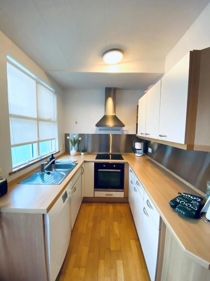 Apartmán Penthouse On The Main Street, Town Center Akureyri Exteriér fotografie