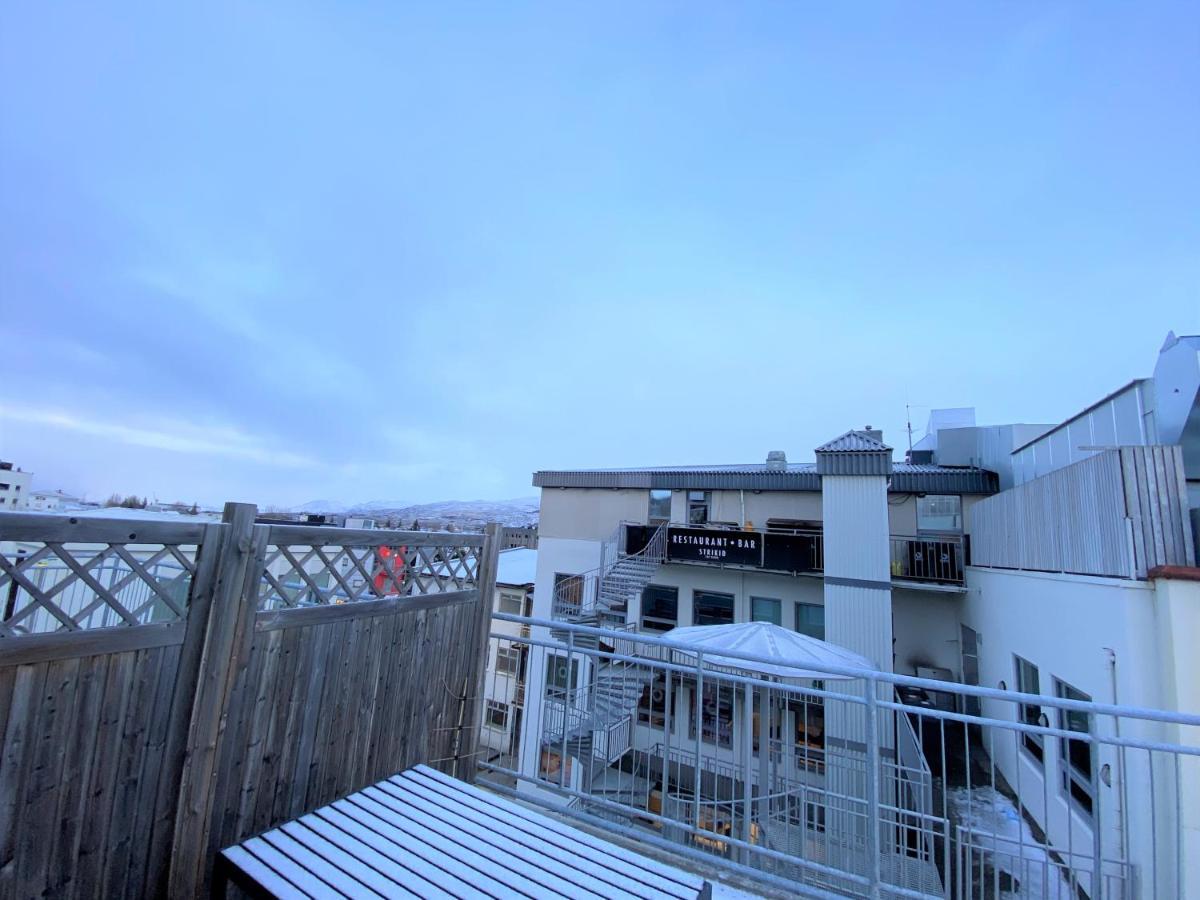 Apartmán Penthouse On The Main Street, Town Center Akureyri Exteriér fotografie