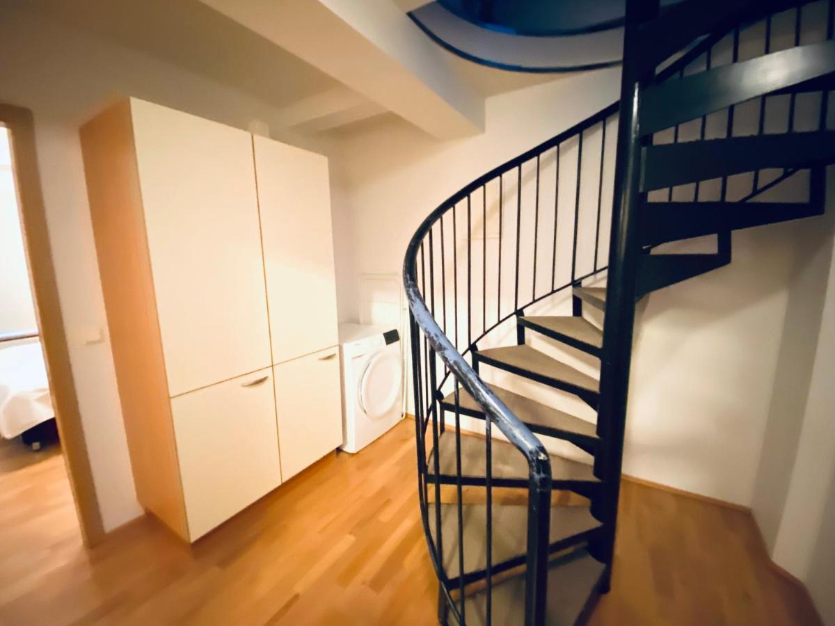 Apartmán Penthouse On The Main Street, Town Center Akureyri Exteriér fotografie